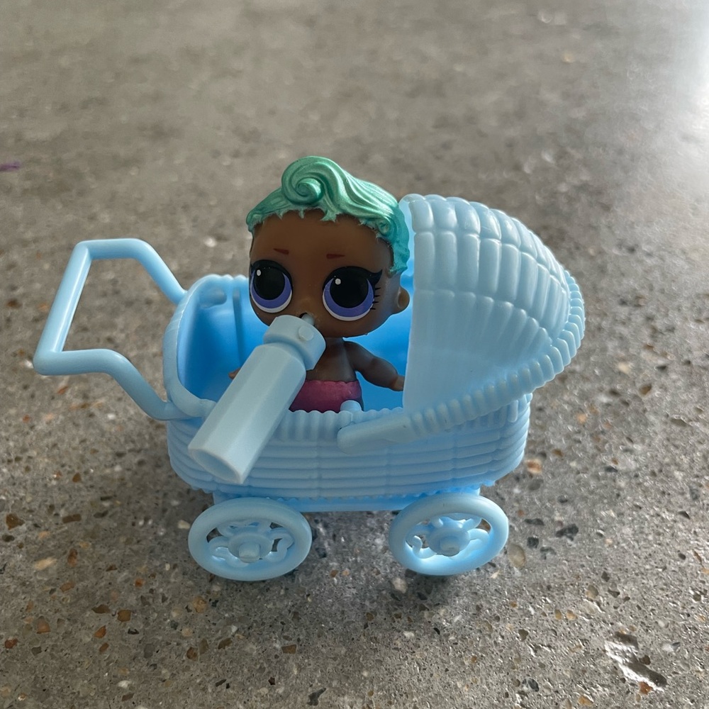 LOL doll stroller and bottle